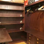 Chic Paris Apartment With Local Vibe And Metro Access